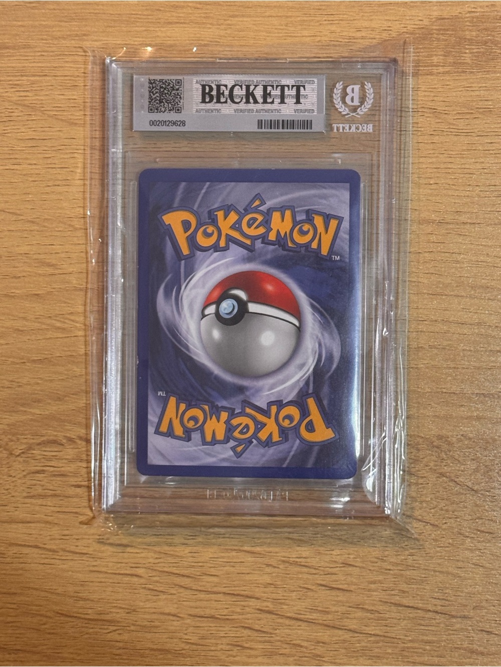 Pokemon Magneton base set Holo 7.5 Beckett Graded Card - Picture 2 of 5